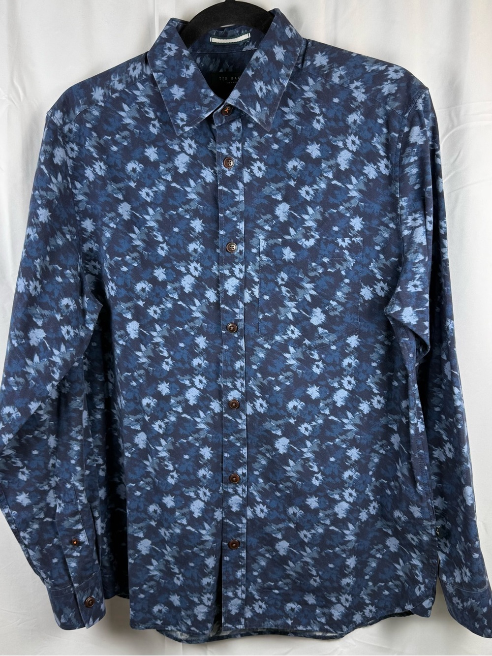 Ted Baker Men's Navy and Light Blue Floral Button-Down Shirt